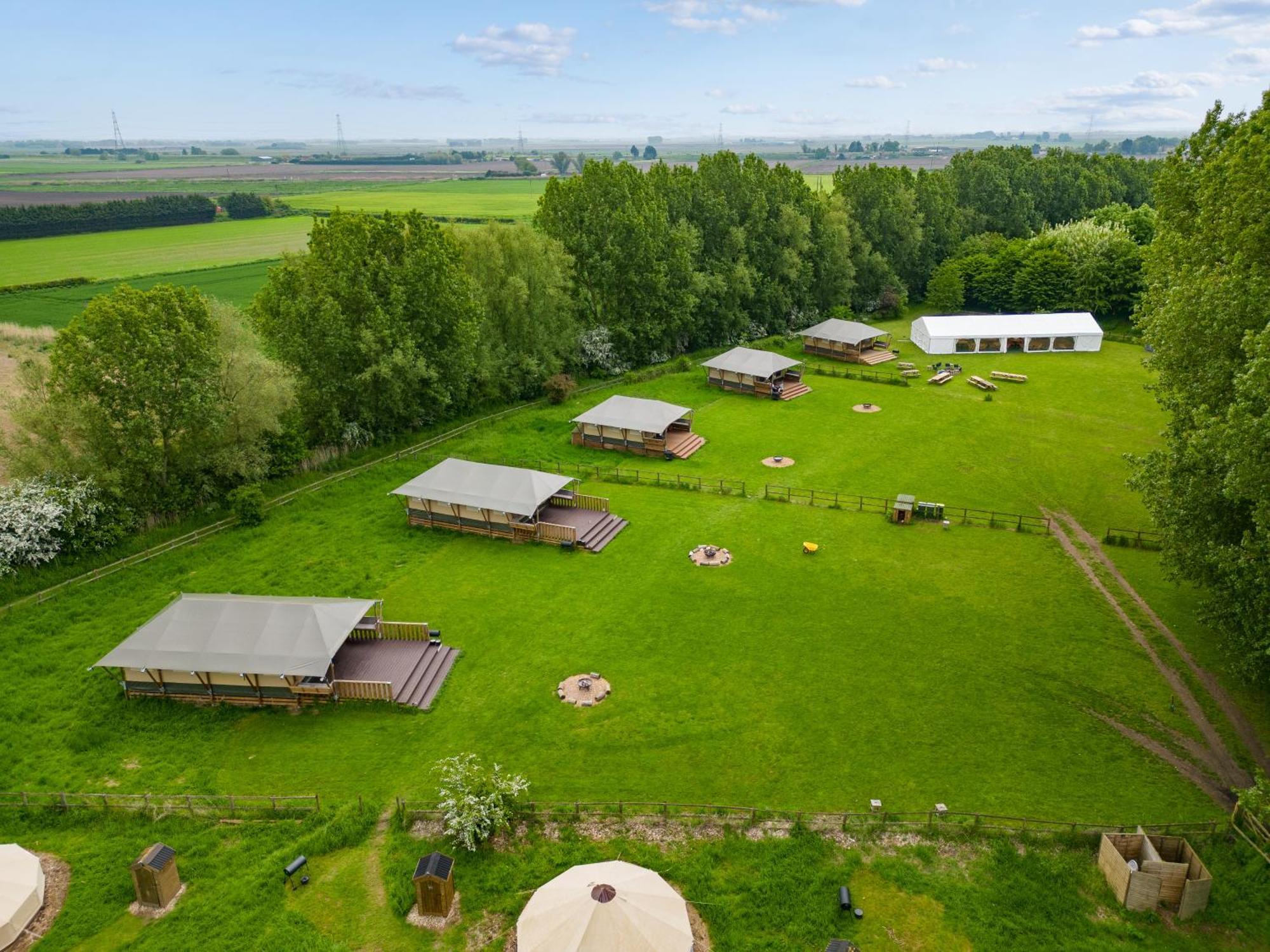 Horsley Hale Farm Glamping Hotel Ely Ngoại thất bức ảnh