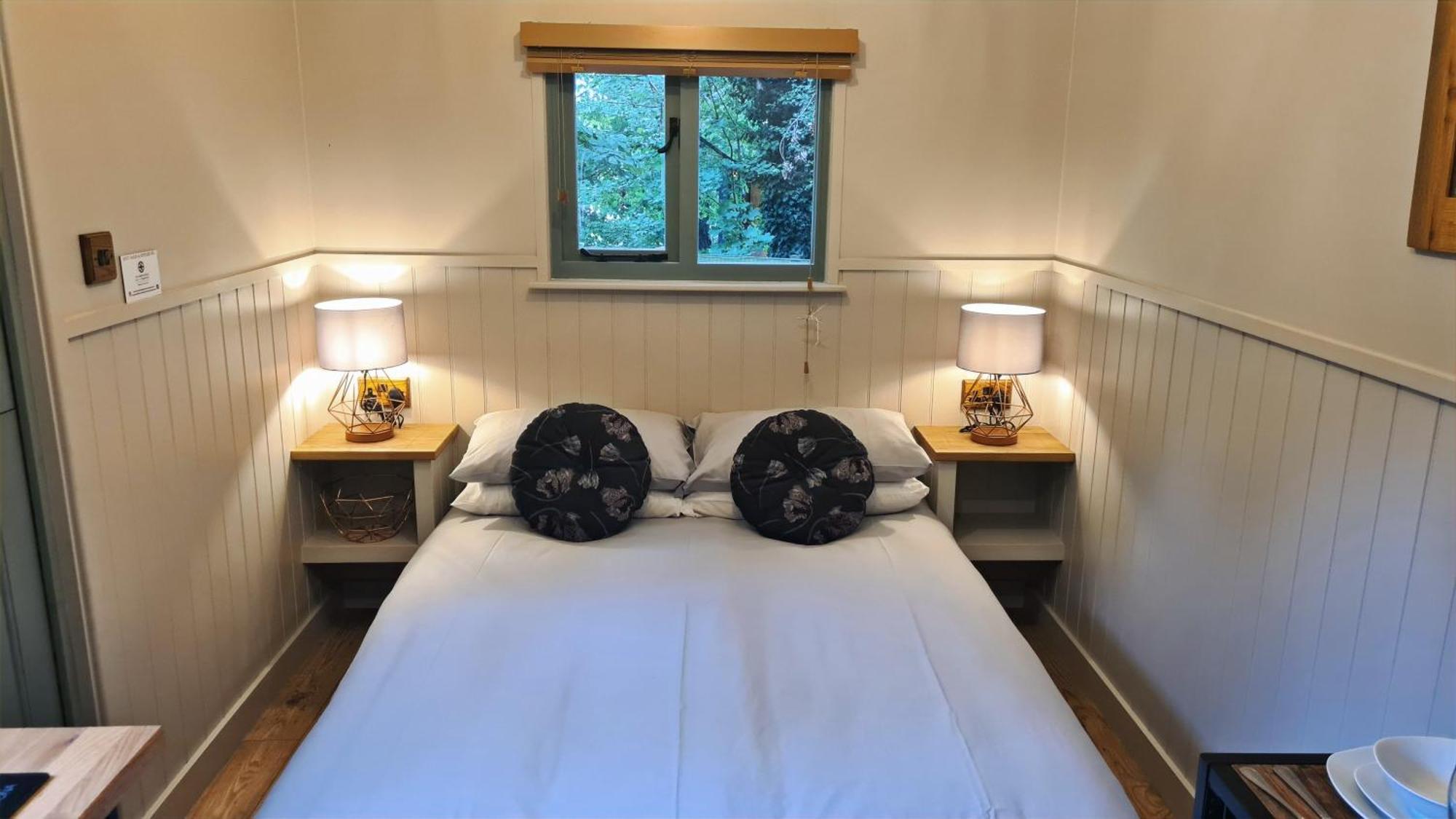 Horsley Hale Farm Glamping Hotel Ely Phòng bức ảnh