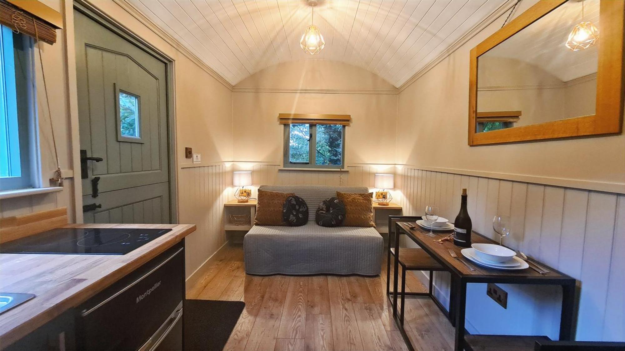 Horsley Hale Farm Glamping Hotel Ely Phòng bức ảnh